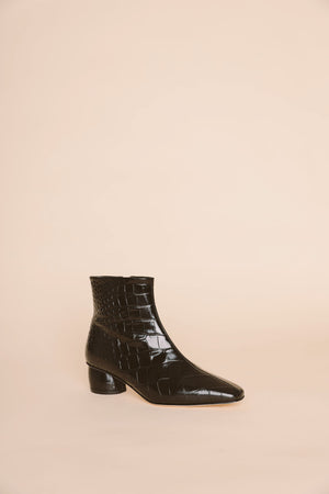 Loq croc boots best sale